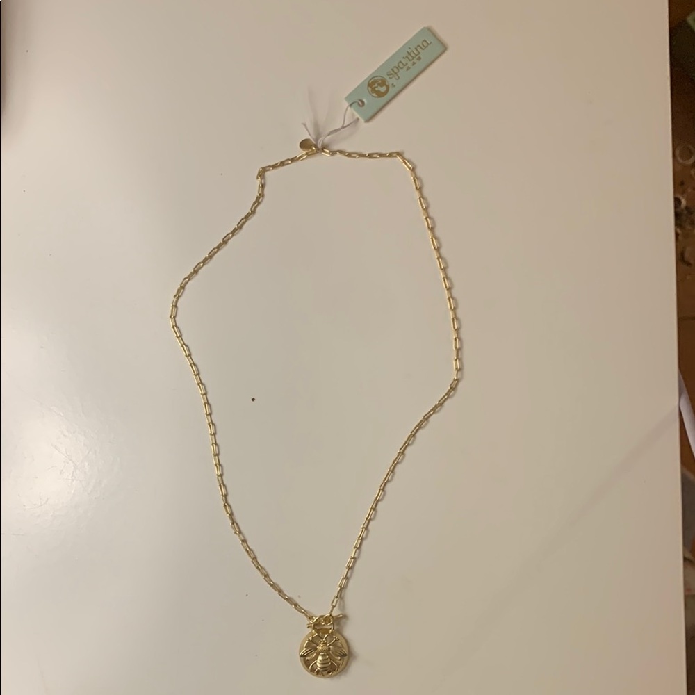 Gold Pendant Necklace